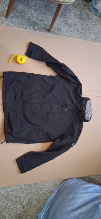Geacă impermeabilă Helly Hansen mărimea L, merge la xl