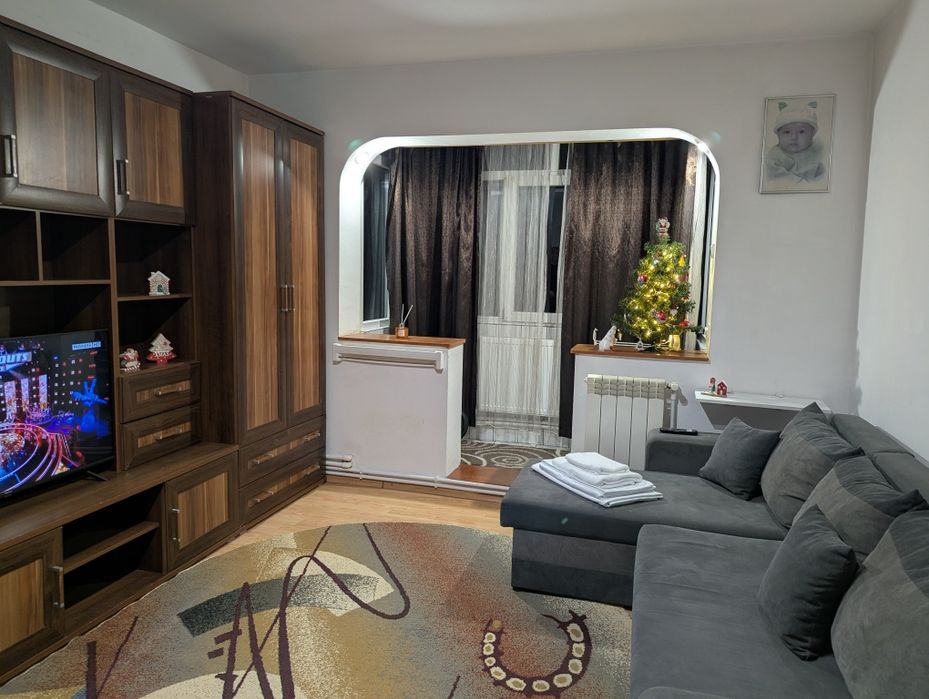 Inchiriez apartament 2 camere Craiova
