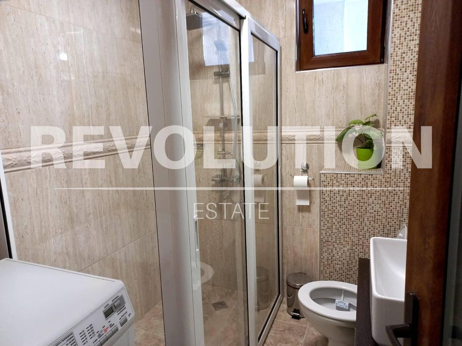 Дава се под наем Тристаен апартамент в Варна, Лятно кино Тракия - 110 кв.м за 1000 € - Снимка #11