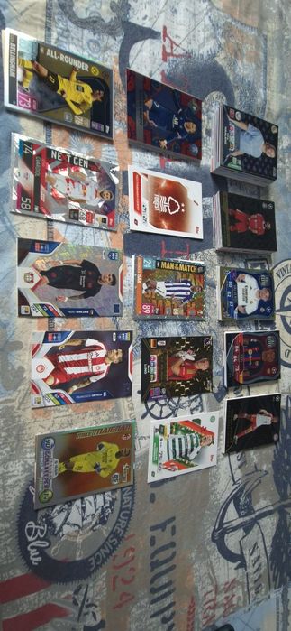 Футболни карти за продан