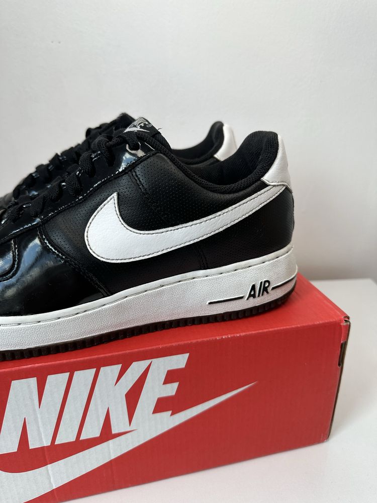 Nike Air Force 1 (43) Маратонки