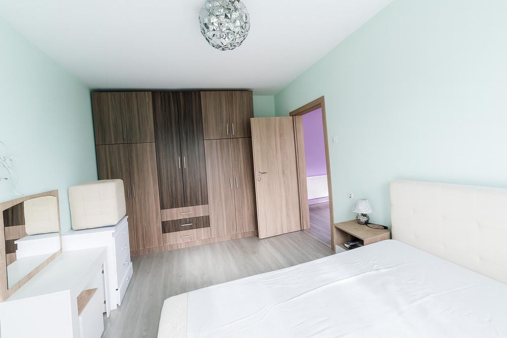 Дава се под наем Тристаен апартамент в Пловдив, Южен - 70 кв.м за 383 € - Снимка #3