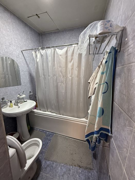 ! Продается двухэтажный коттедж ! Срочно сотилади