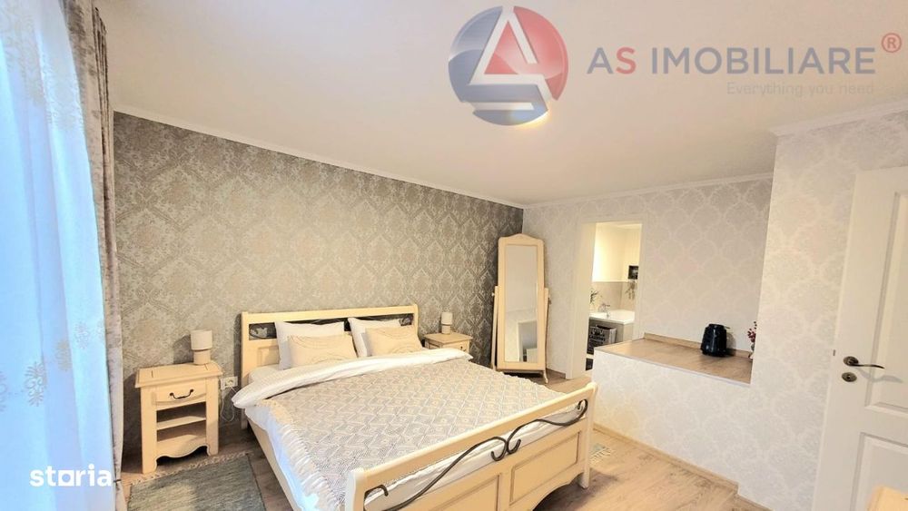 Oportunitate investitionala Casa cu 2 apartamente in Scheii Brasovului
