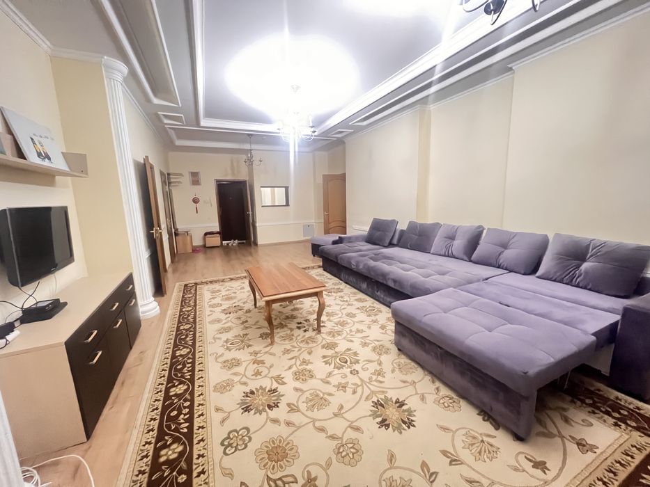 2хкомн кв Кенесары Валиханова посуточно тд Жаннур