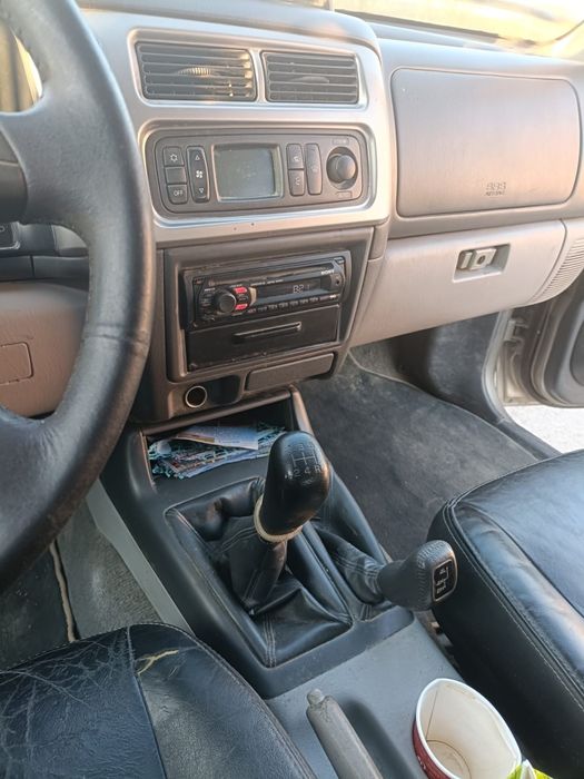 Mitsubishi pajero sport