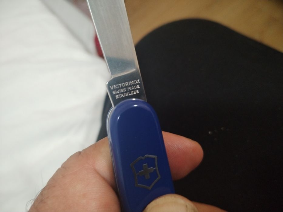 Швейцарска джобна ножка