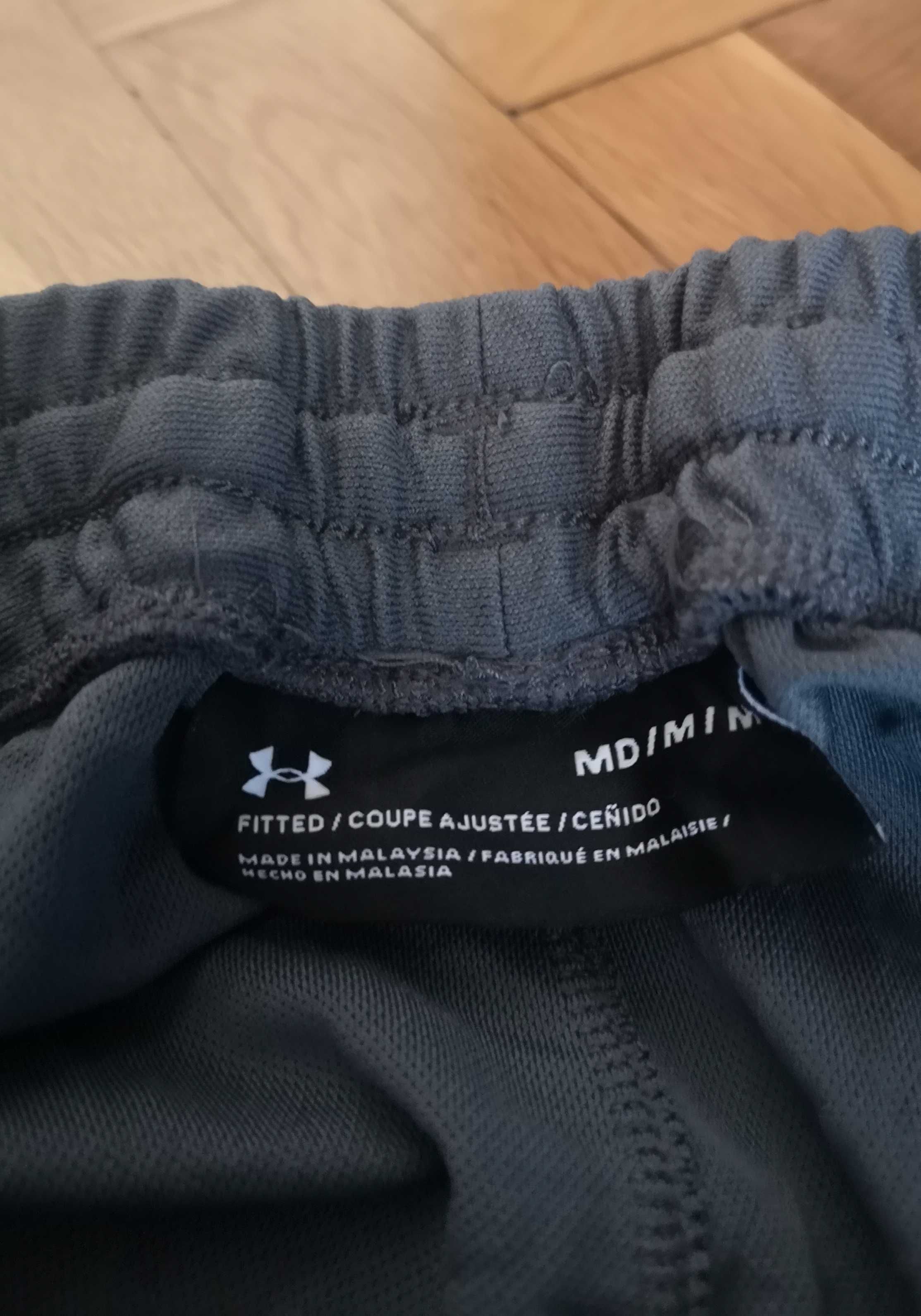 Оригинално мъжко долнище Under Armour размер М