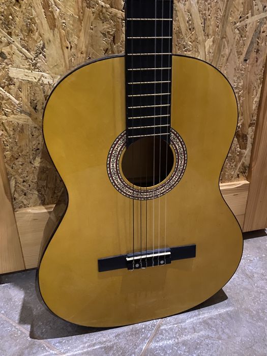 chitară clasica noua