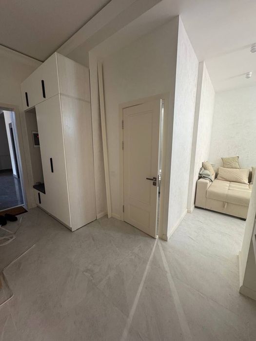 2х-комнатная квартира в новостройке на метро Горького