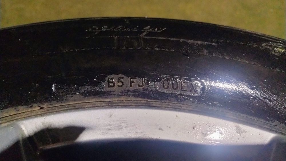 Jante R18 cauciucuri Michelin