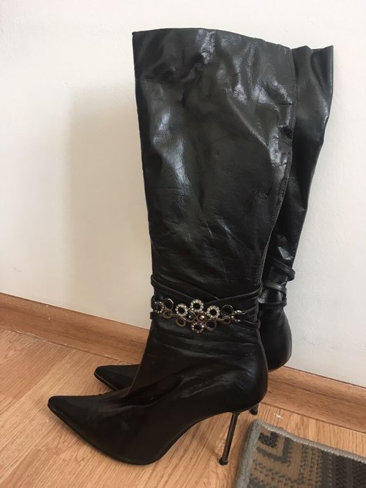 Продам сапоги Basconi