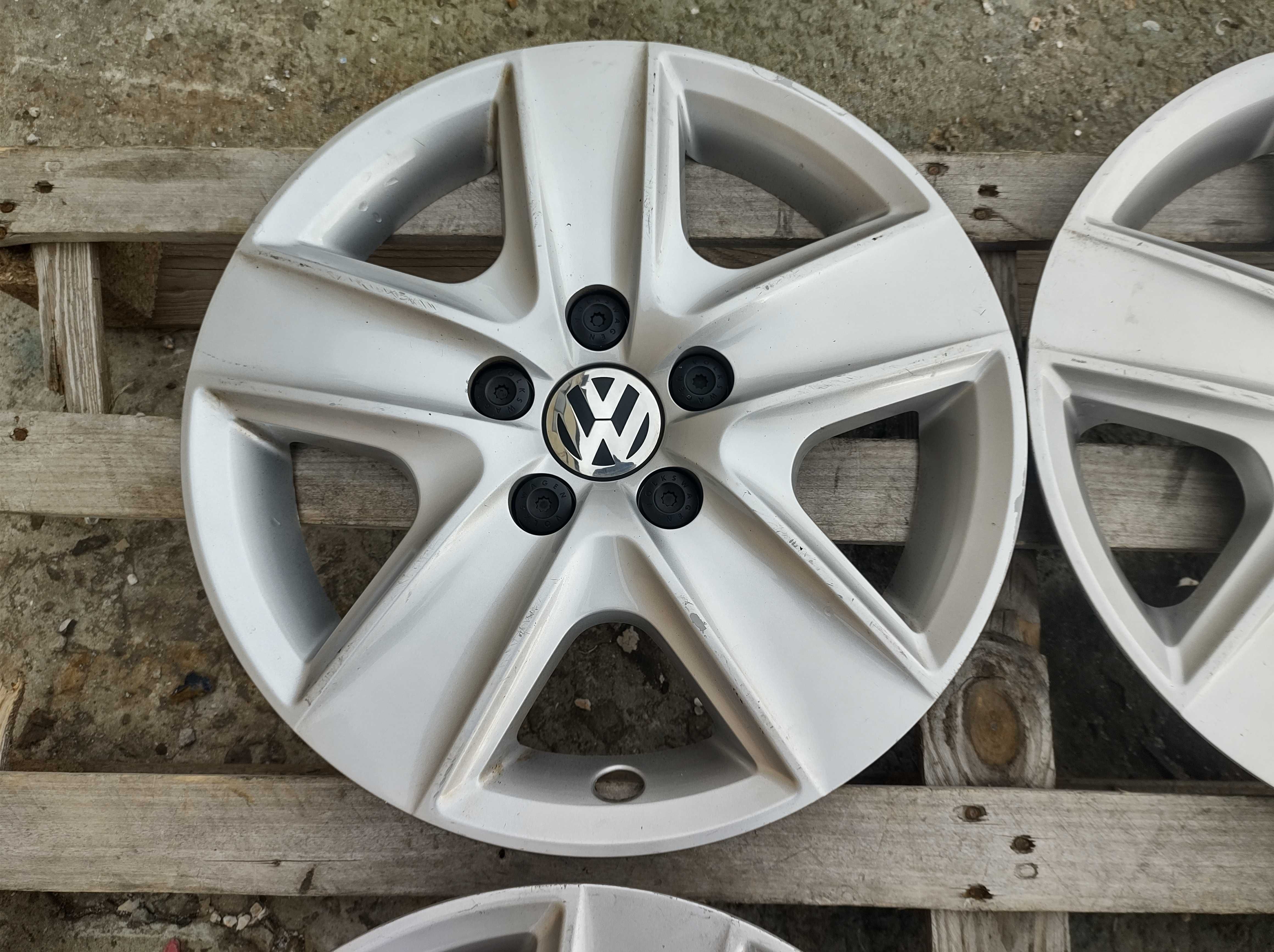 16 цола Тасове VW Golf Volkswagen Golf Оригинал
