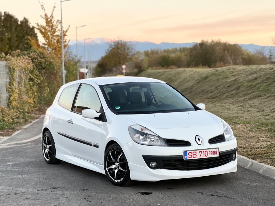 Renault Clio Packet Sport / 1.2 TCe / Import Germania