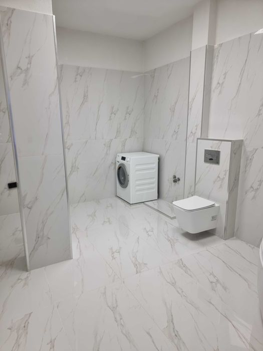 Апартамент Банско 145м2, 3 стаи, 2 бани, гардероб, тераса, мазе