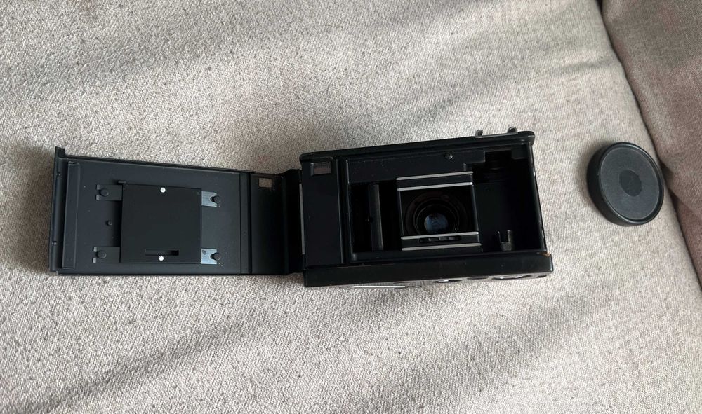 Zorki-10 – Aparat Foto Telemetru Sovietic - nefuncțional