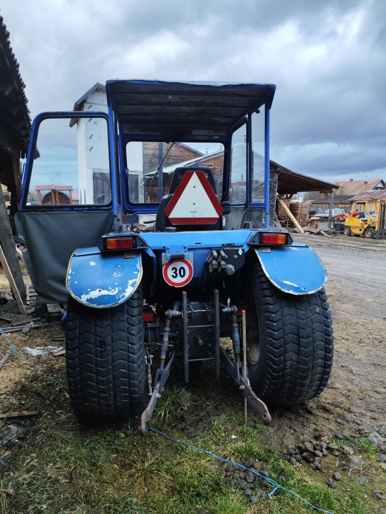 Iseki tractor tk538