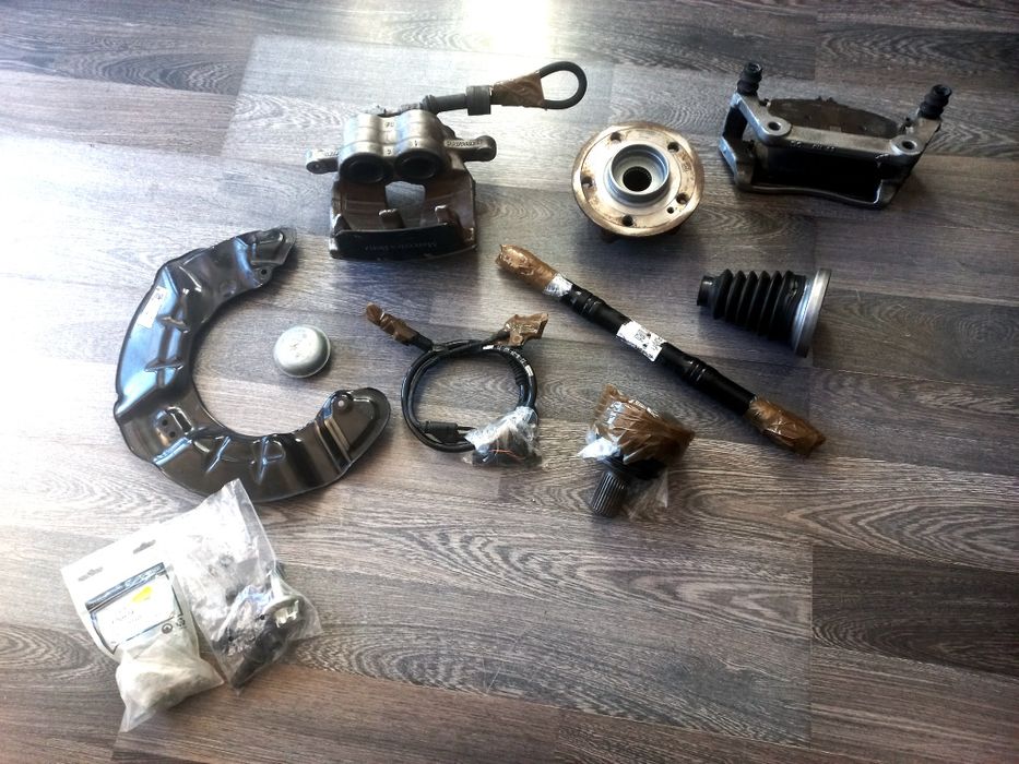 Комплект предница – спирачки, главина, полуоска, апарат и др.