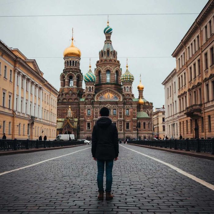 Свой человек в Санкт-Петербурге
