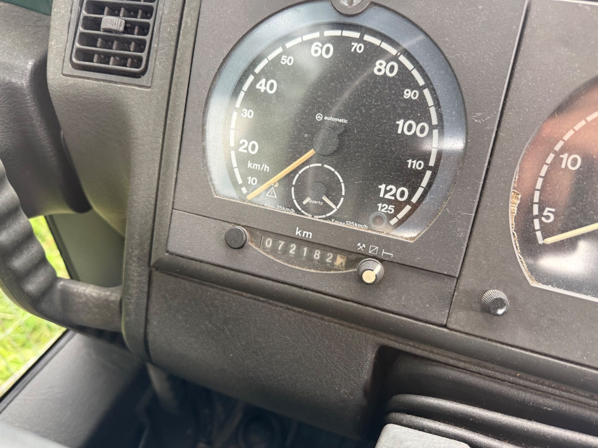 Iveco Platformă auto