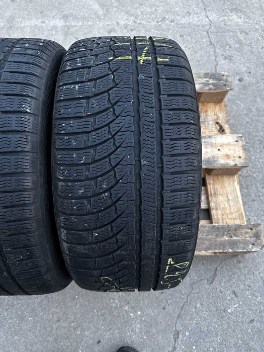 Anvelope 245/40R17 Nokian Iarna M+S