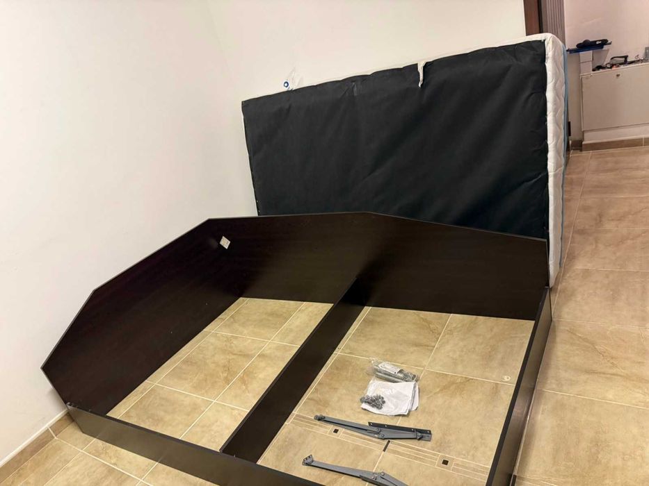 Легло 190x120 персон и половина с повдигащ механизъм и матрак