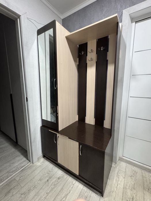 Срочно продам прихожку
