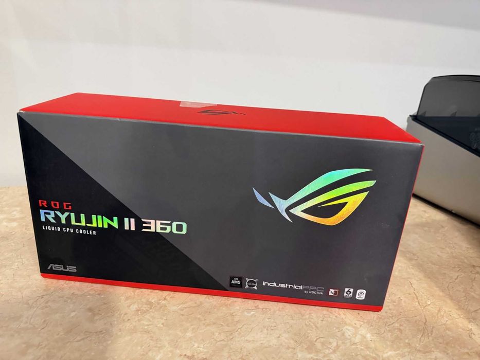 Водно ASUS ROG RYUJIN II 360 Noctua NF-F12 IndustrialPPC Fans 3.5 Full