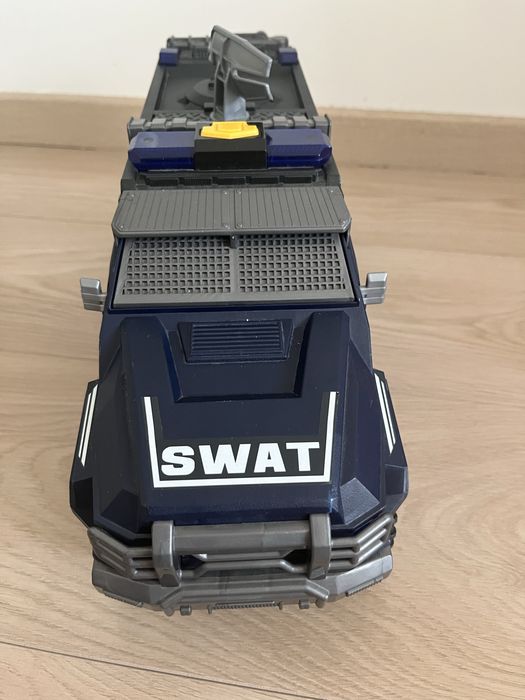 Masina electronica Swat