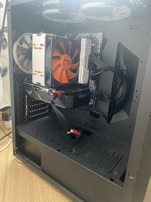 Pc gaming Myria powered by Asus