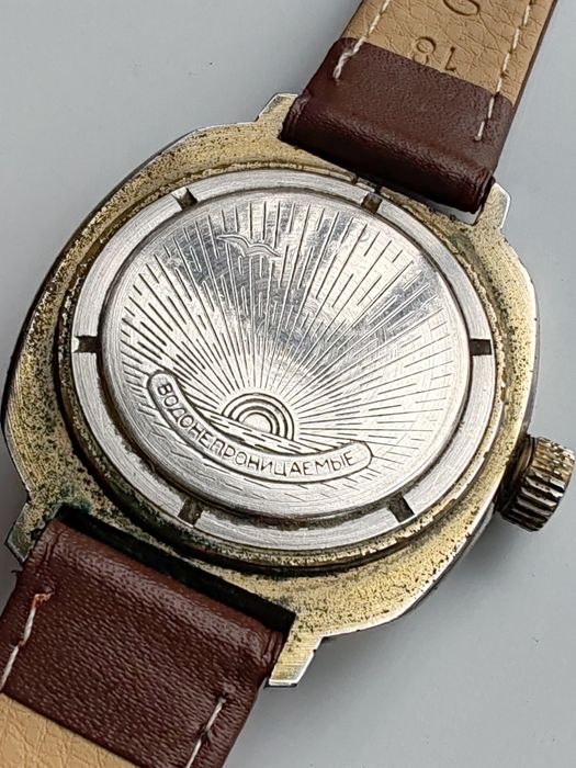 Ceas Vostok Amphibia 200 m Mecanic 39 mm Funcționează excelent!