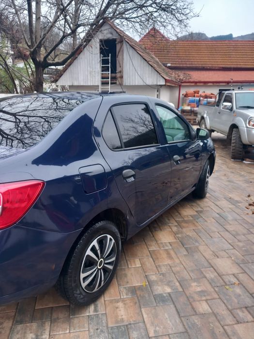 Vand Dacia Logan 1.5 dci 2014 stare foarte buna