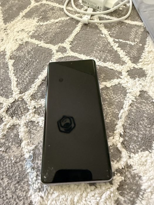 Продаётся Redmi Note 14Pro