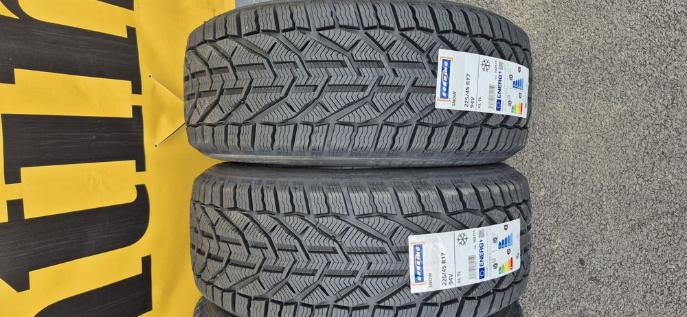 225.45.17 Sebring (By Michelin) Iarna Dot2025