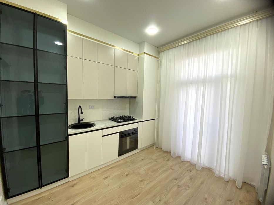 2 хонали квартира сотилади