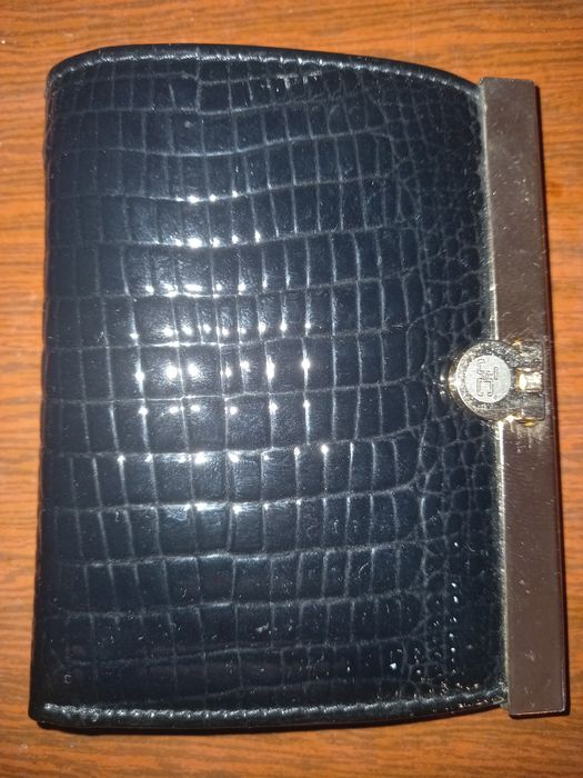 Портмоне женское.