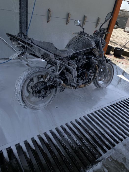 Suzuki Bandit 650 A2