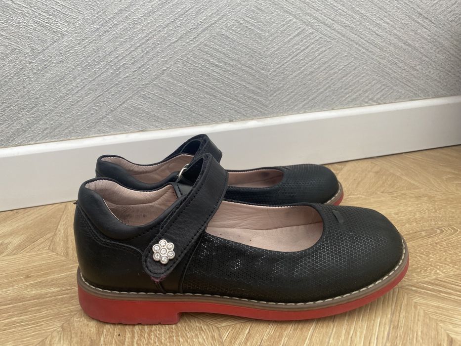 Обувь для школы