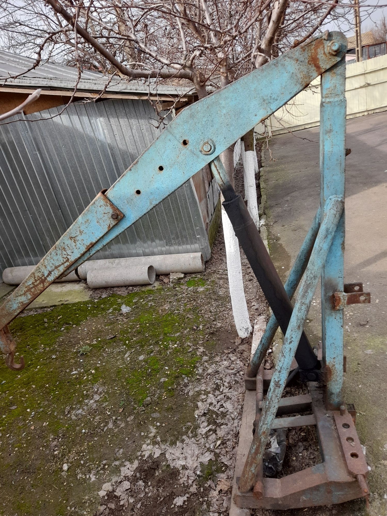 Încărcător tip girafă