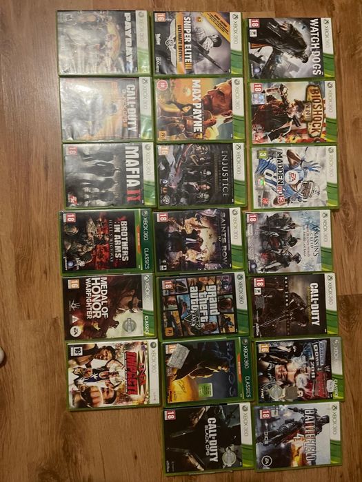 Xbox 360 + jocuri + 2 manet