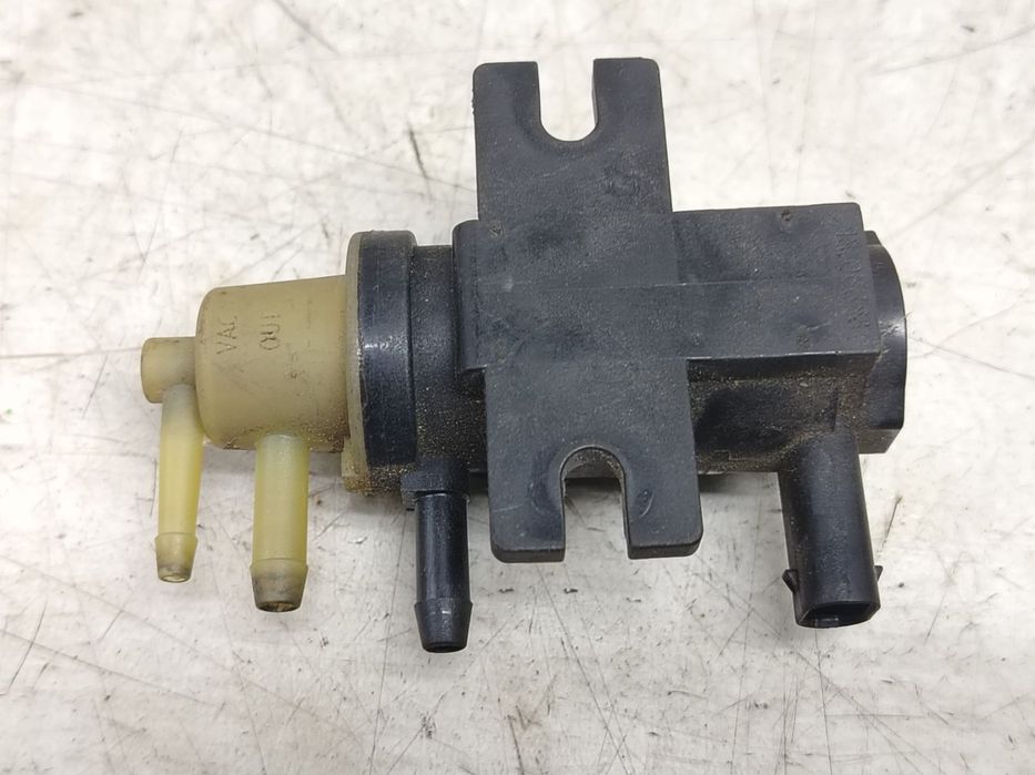 Electrovalva vacuum 2.2 cdi om 651 a0091533128 Mercedes-Benz E-Class