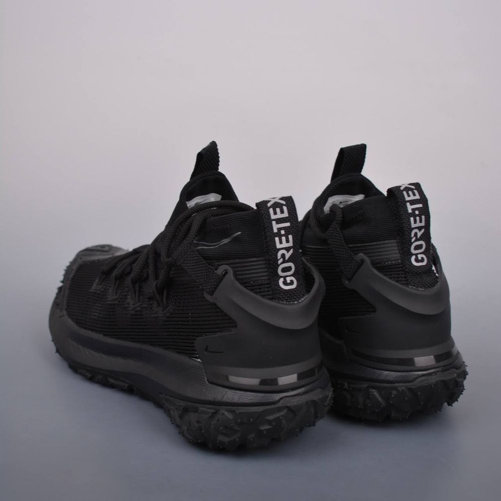 Nike ACG Mountain All Black -40,44