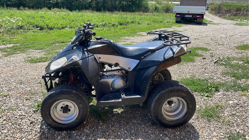 Vand atv e ton 250 cccu acte sau fac schimb