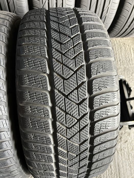 Anvelope 235/40/19 Pirelli 235 40 R19