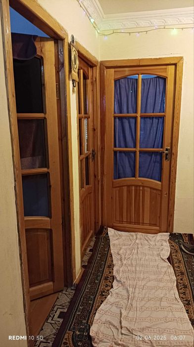 Рисовый базар,  Бакалея 3-3-4, 70м2, балкон 2х6