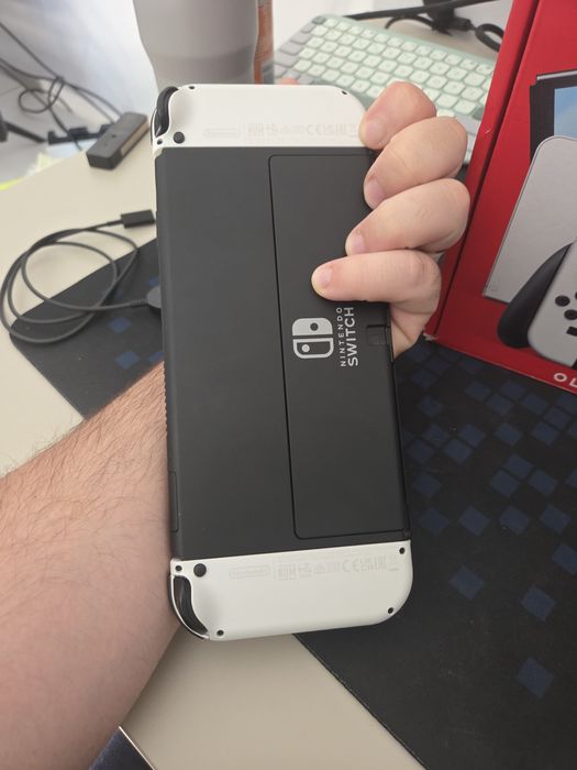 Nintendo Switch oled  modat