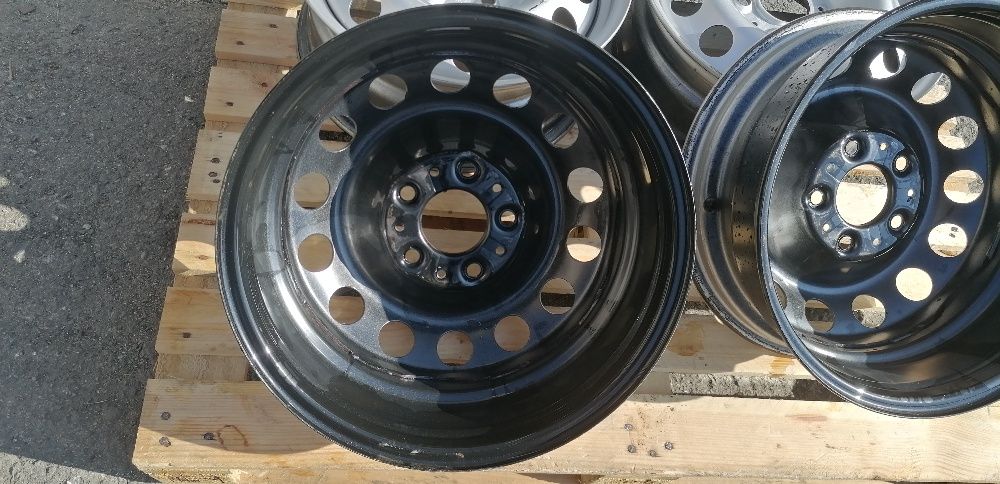 16 цола 5 х 120 мм МИНИ Кънтриман / Пейсман - БМВ Е87 / Е46 и други