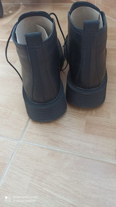 Нови обувки,40 номер, естествена кожа