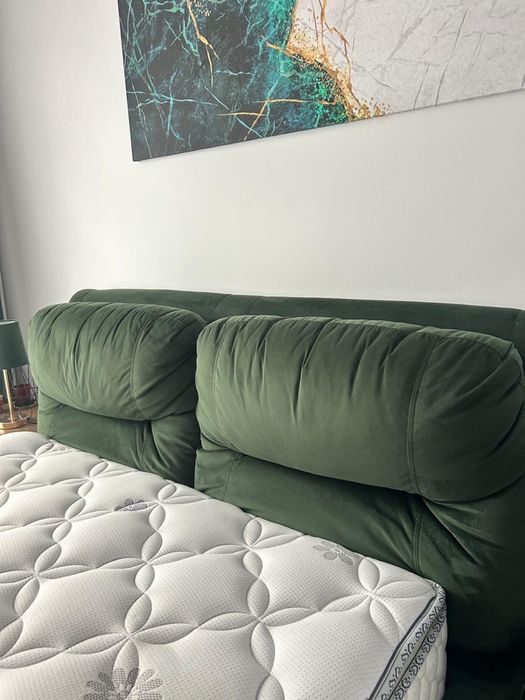 Pat tapitat catifea verde plus saltea