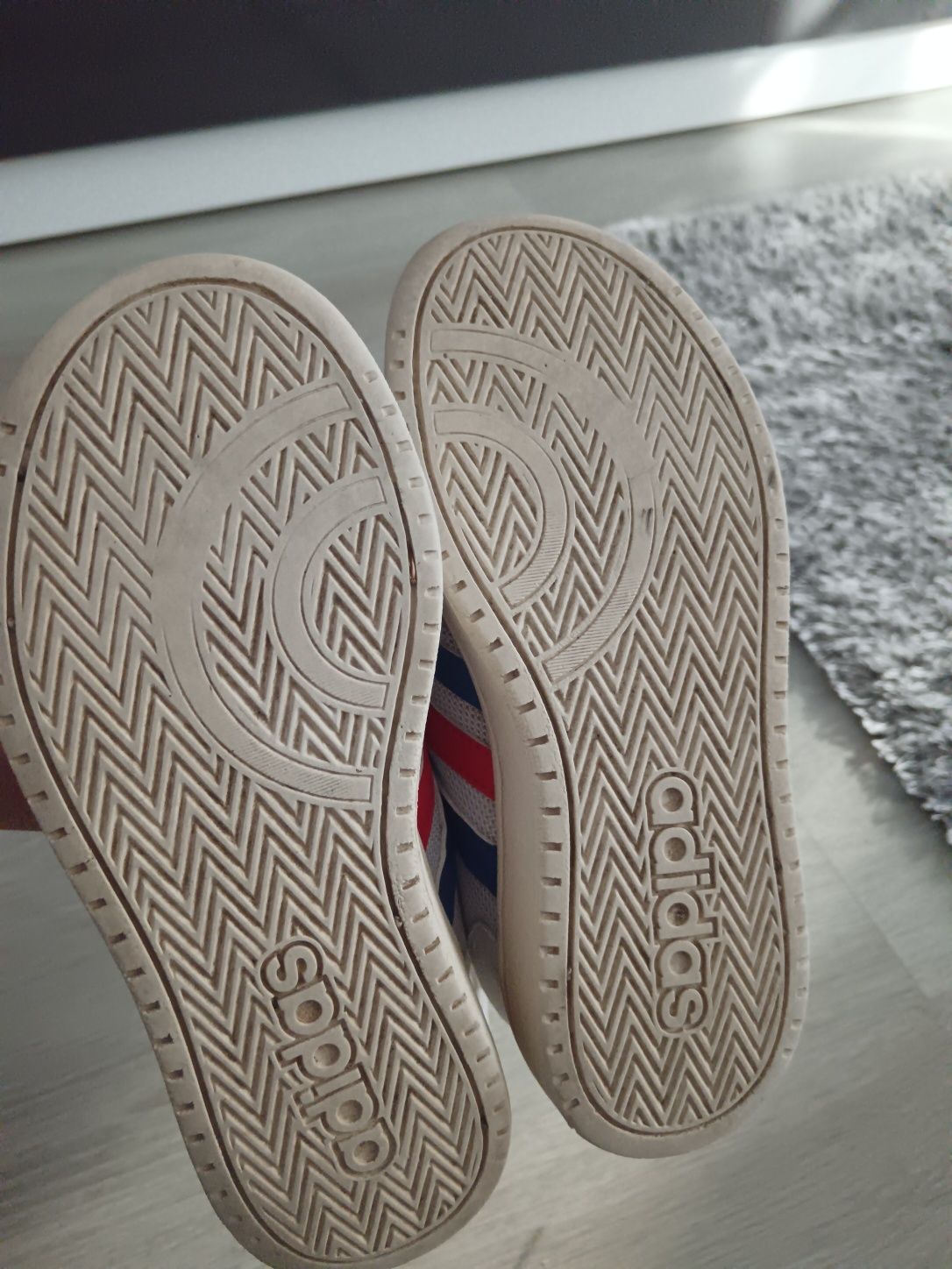 Adidas - маратонки